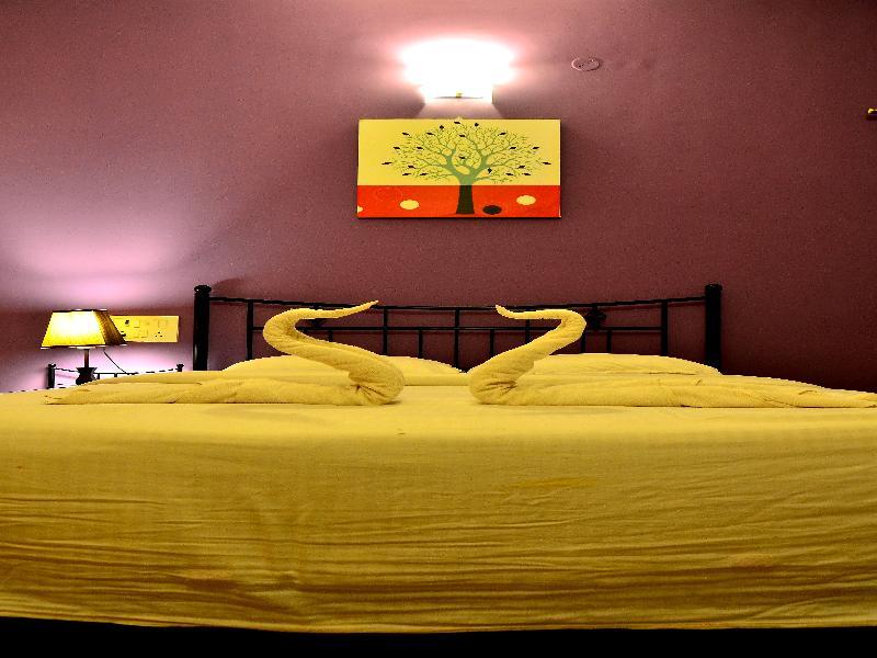 Garima Of Mandrem Hotel Exterior foto