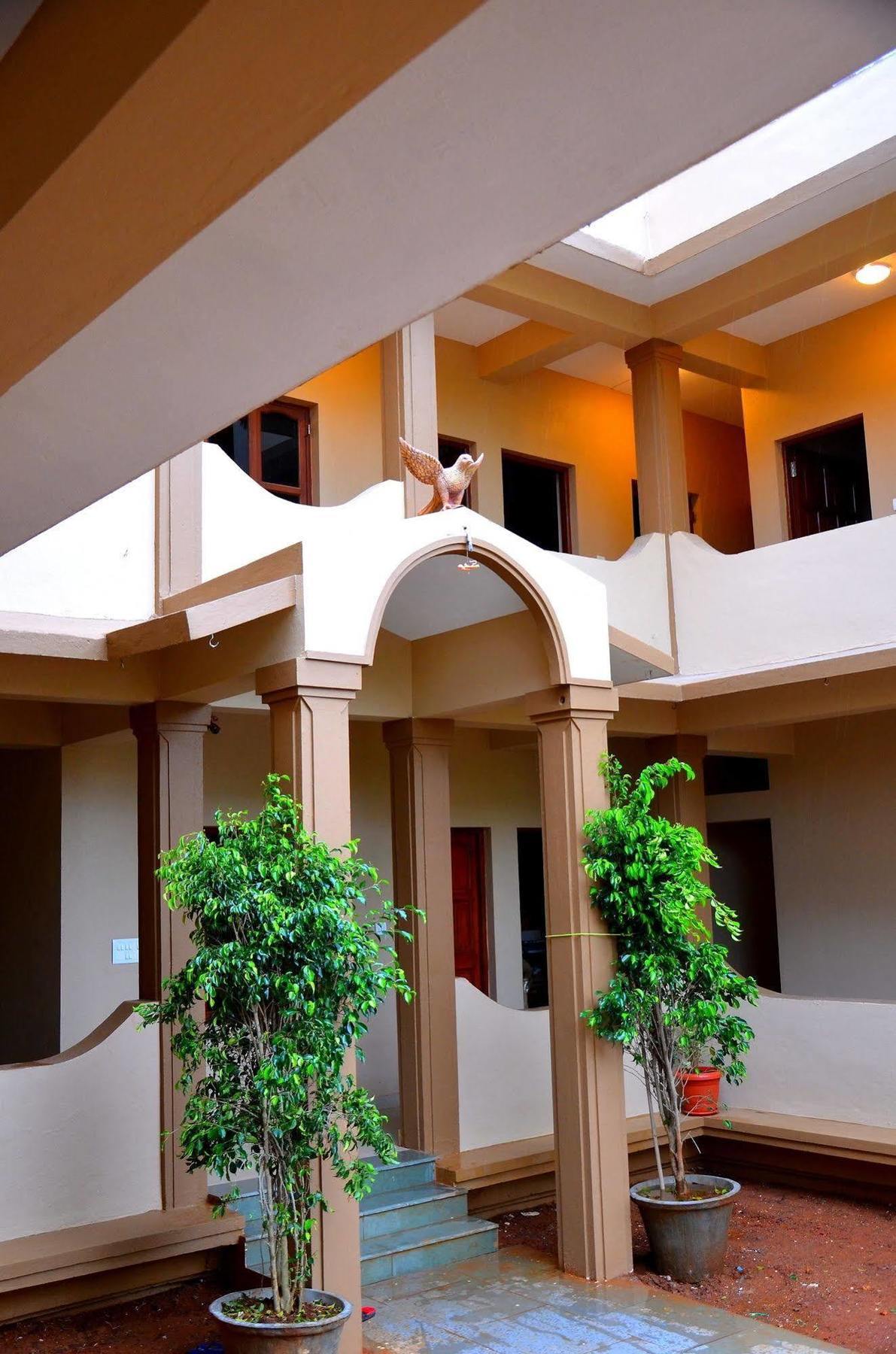 Garima Of Mandrem Hotel Exterior foto